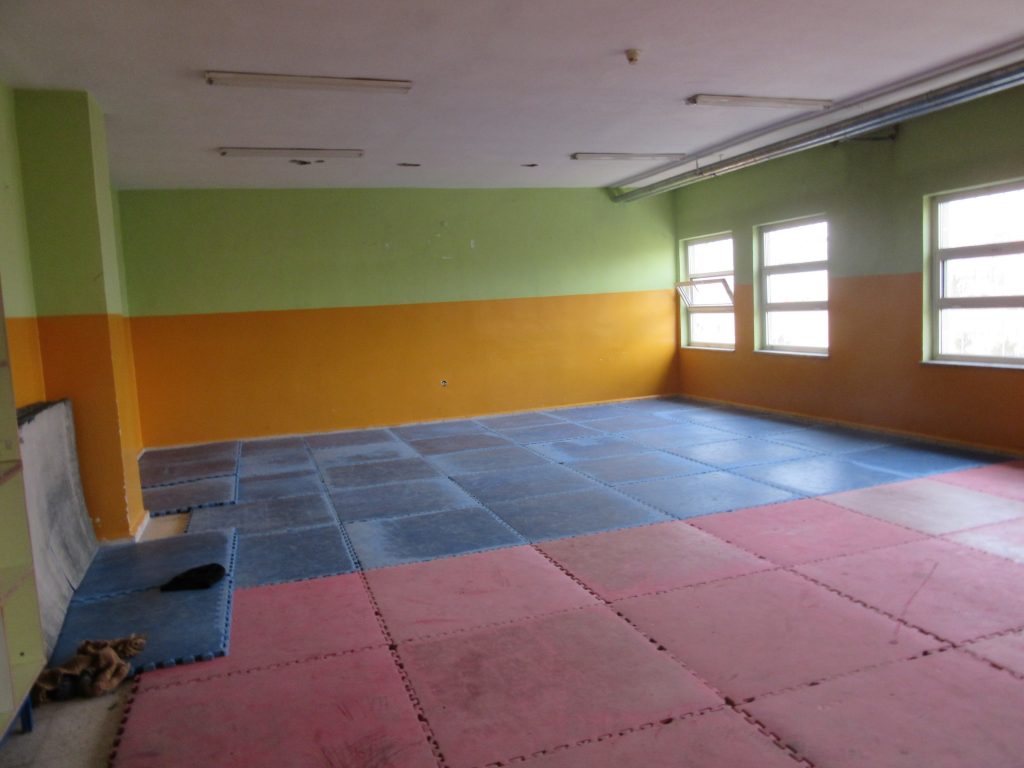 33. School gym