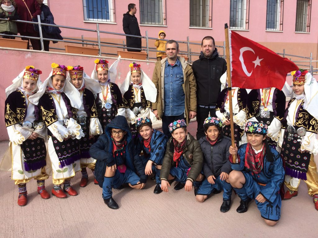 53. Portugese team with concert participants