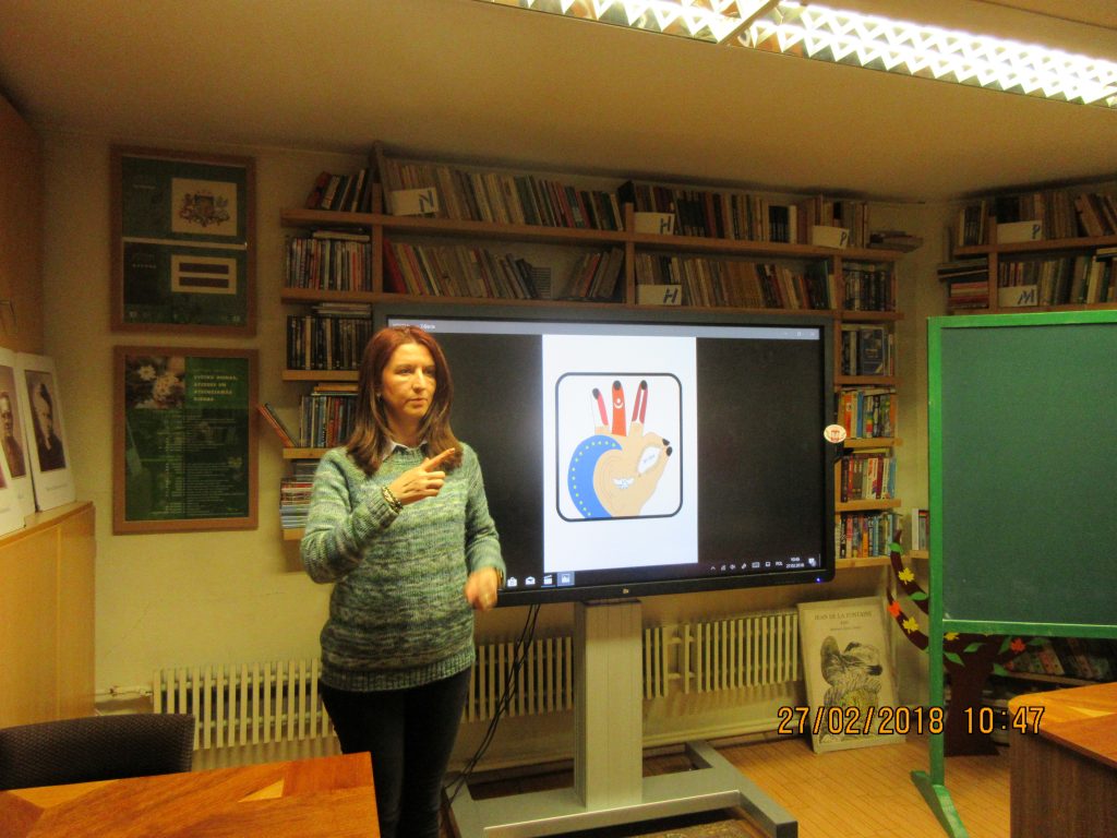 55. Learning the sign language