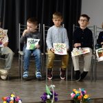 Pirmsskolas izglītības programmas bērni iepriecina māmiņas